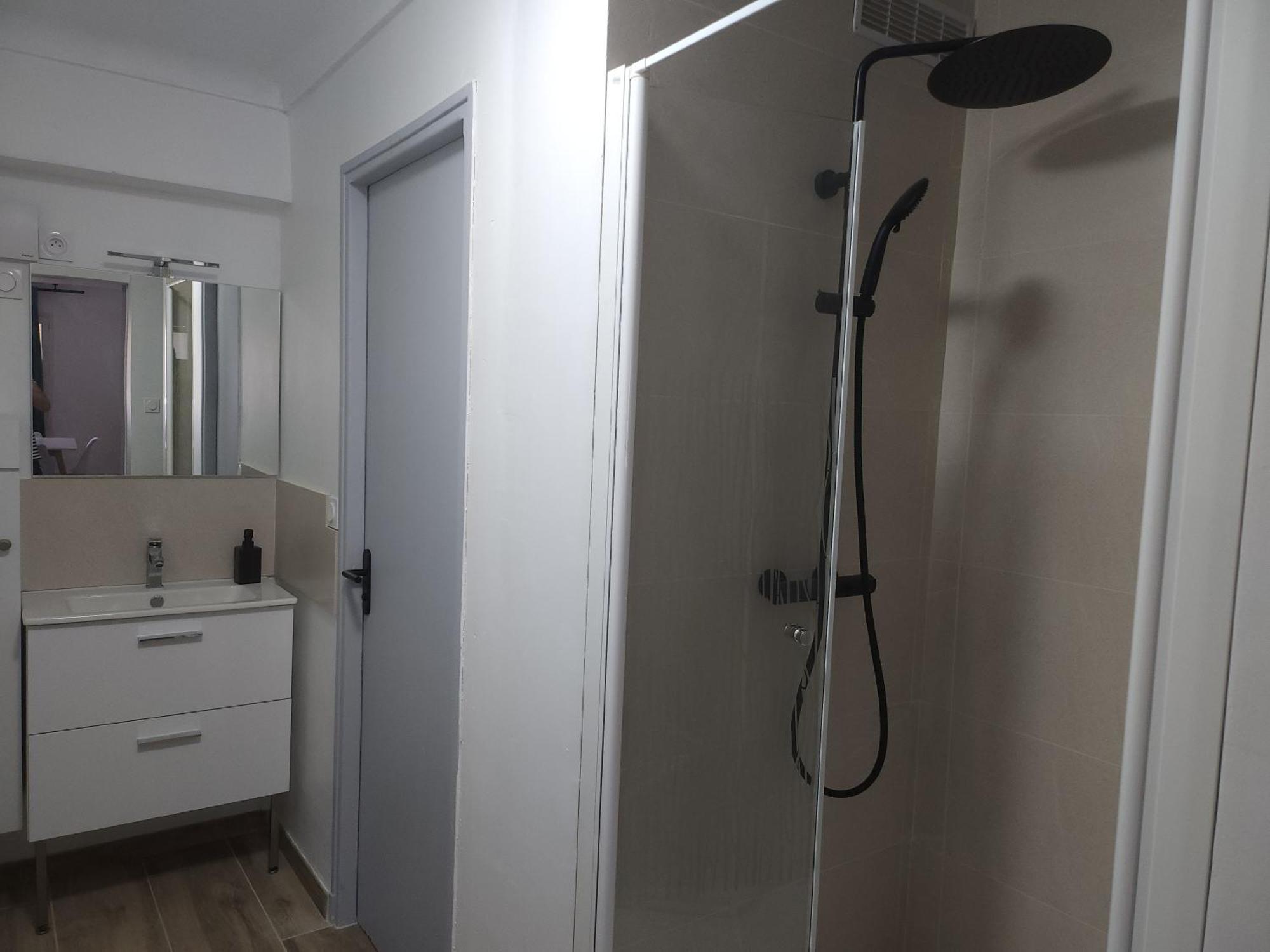 Appartement Paisible Pour 4 Personnes Montpellier Exteriör bild
