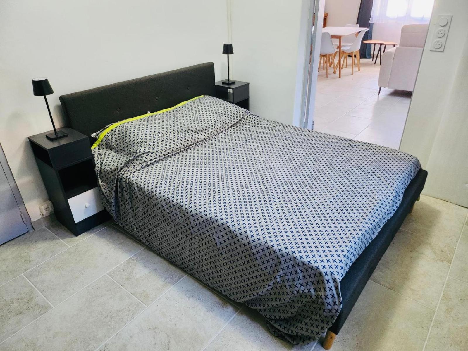 Appartement Paisible Pour 4 Personnes Montpellier Exteriör bild